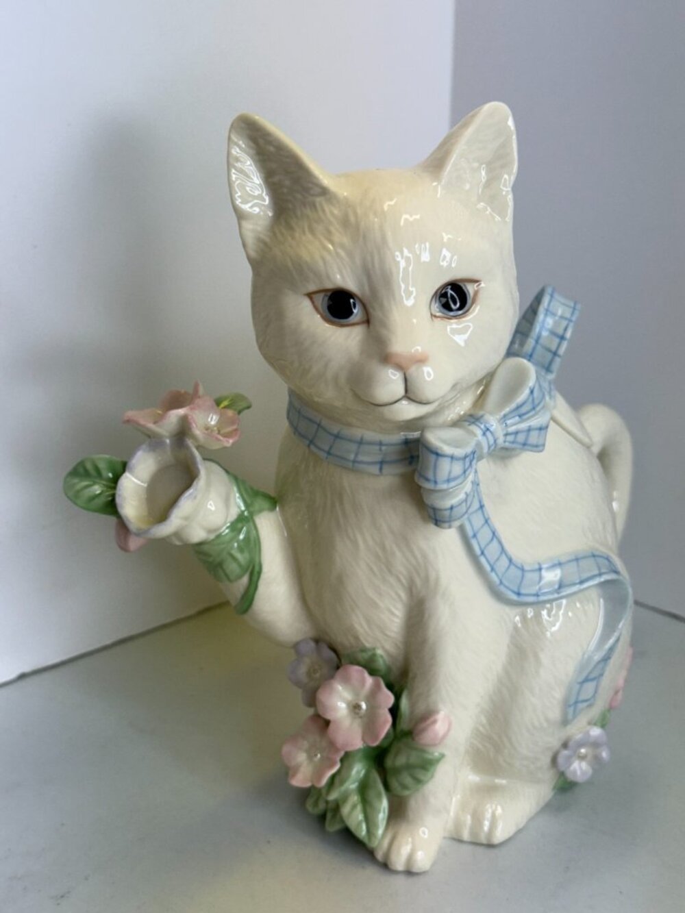 Lenox The Garden Cat Teapot 2004 Floral Decorative Flower Pot READ